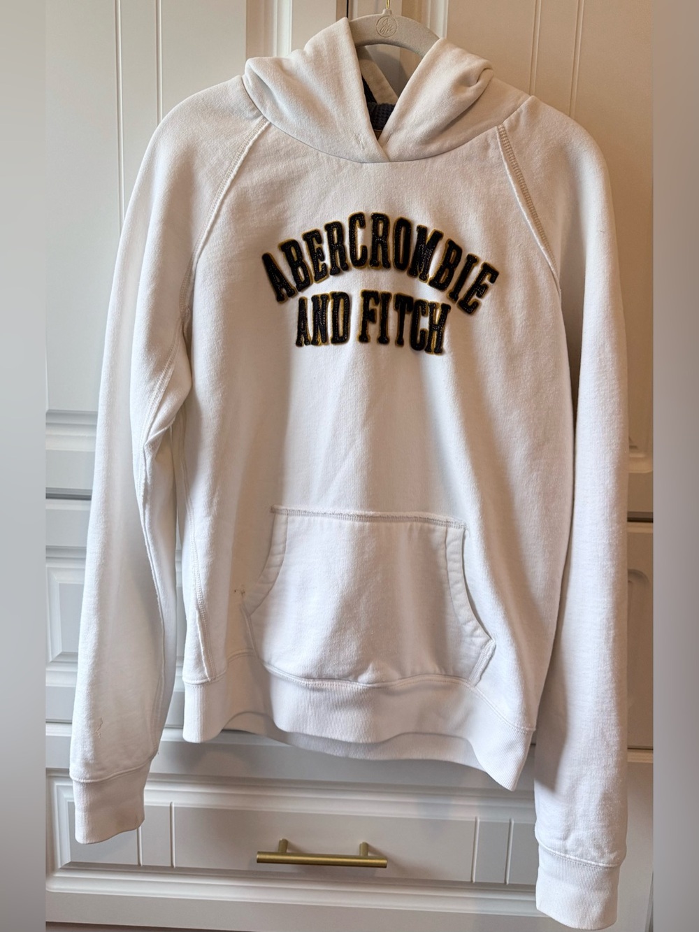 Abercrombie & Fitch White sweatshirt Hoodie XL with Black and Gold Logo
